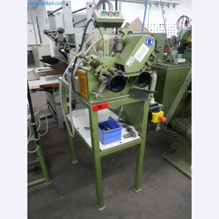 Leder- und Textilbearbeitungsmaschinen-1