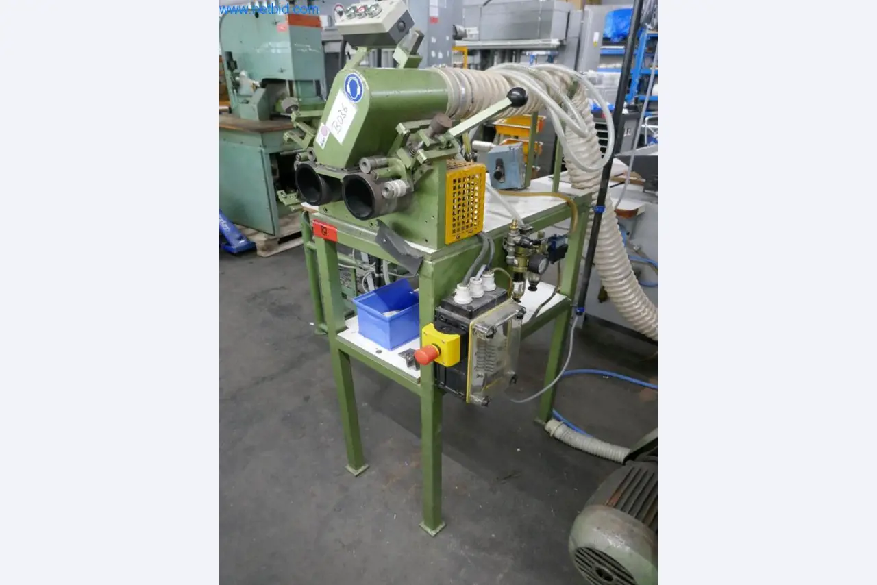 Leder- und Textilbearbeitungsmaschinen-2