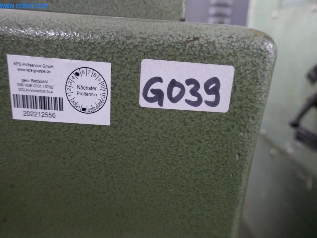 Leder- und Textilbearbeitungsmaschinen-6