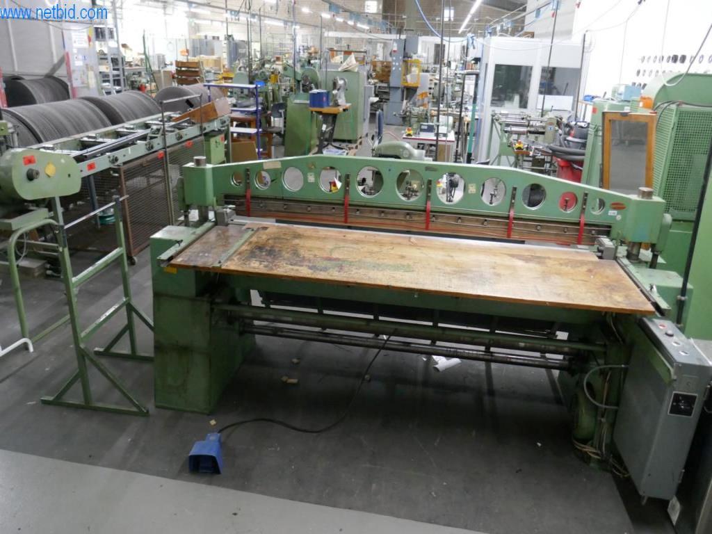 Máquinas de processamento de couro e têxteis-2