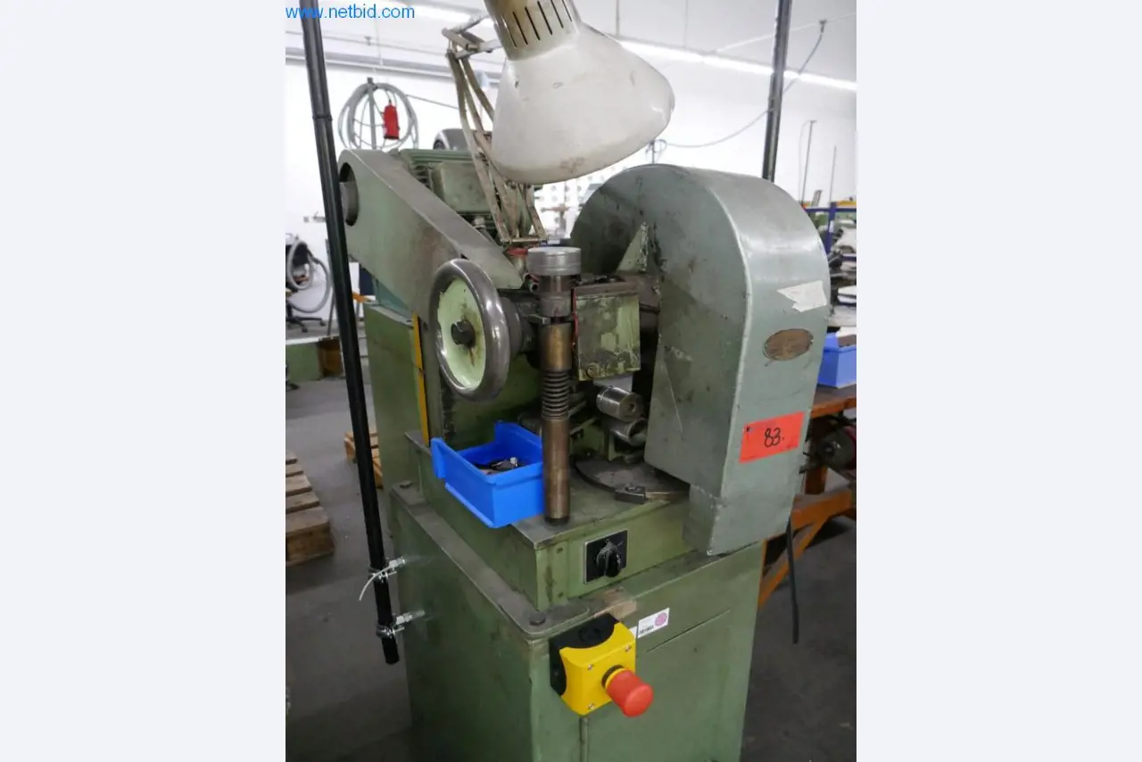 Leder- und Textilbearbeitungsmaschinen-2