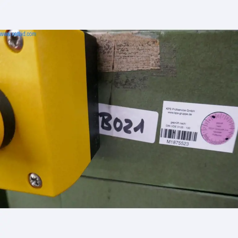 Leder- und Textilbearbeitungsmaschinen-4