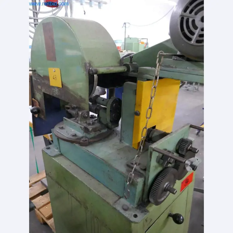 Leder- und Textilbearbeitungsmaschinen-2