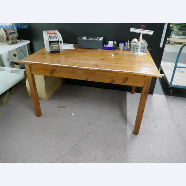 Leder- und Textilbearbeitungsmaschinen-2