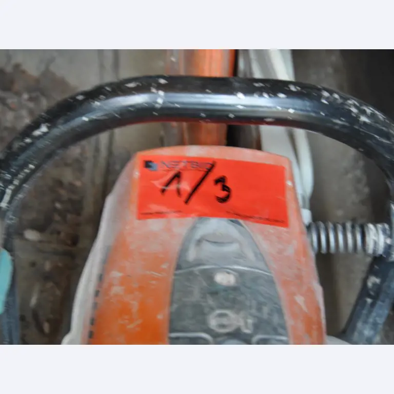 Sodobna, dobro vzdrževana gradbena vozila in vozila za gradbišča ter druga mehanska oprema iz sektorja gradbeništva.-2