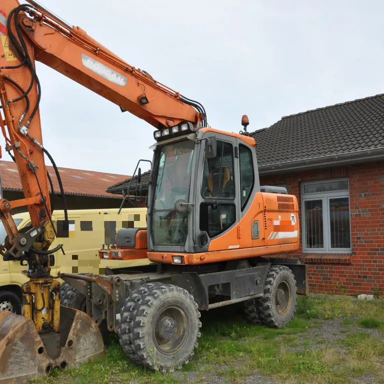 Mobilní rypadlo Doosan DX160W