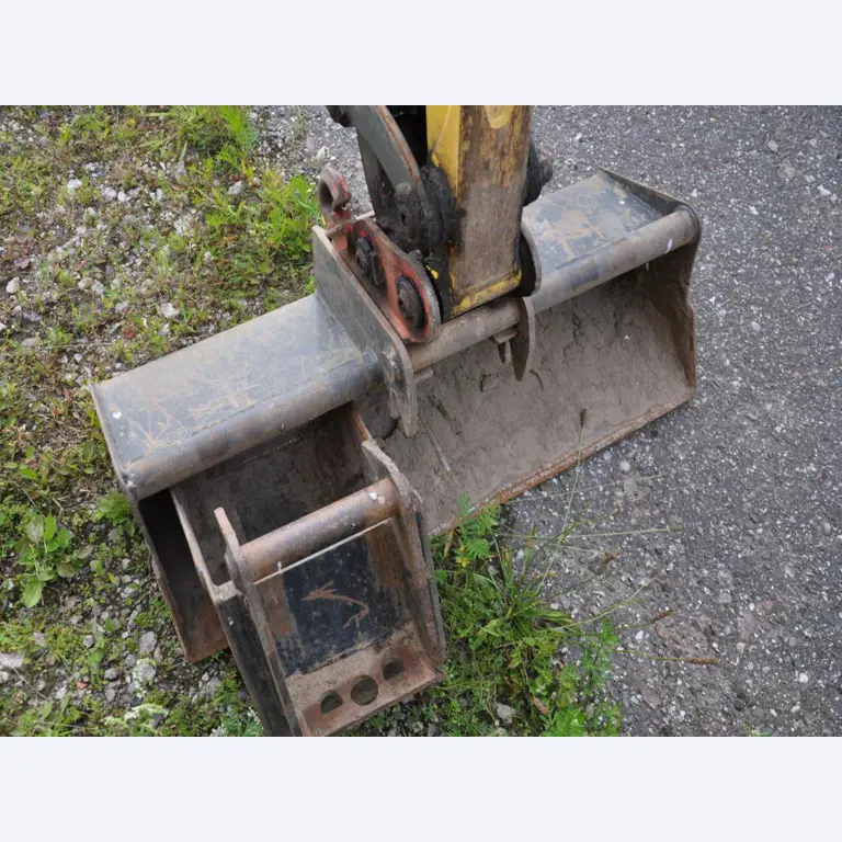 Moderne, gepflegte Bau- und Baustellenfahrzeuge sowie weitere maschinelle Ausstattung aus dem Tiefbau-3