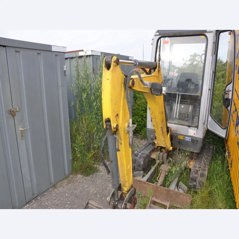 Moderne, gepflegte Bau- und Baustellenfahrzeuge sowie weitere maschinelle Ausstattung aus dem Tiefbau-1