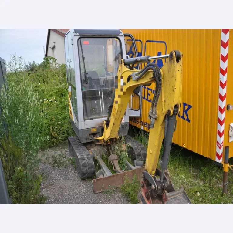 Moderne, gepflegte Bau- und Baustellenfahrzeuge sowie weitere maschinelle Ausstattung aus dem Tiefbau-6