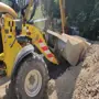 thumbnail-Moderne, goed onderhouden bouwvoertuigen en andere mechanische apparatuur uit de weg- en waterbouwsector-11