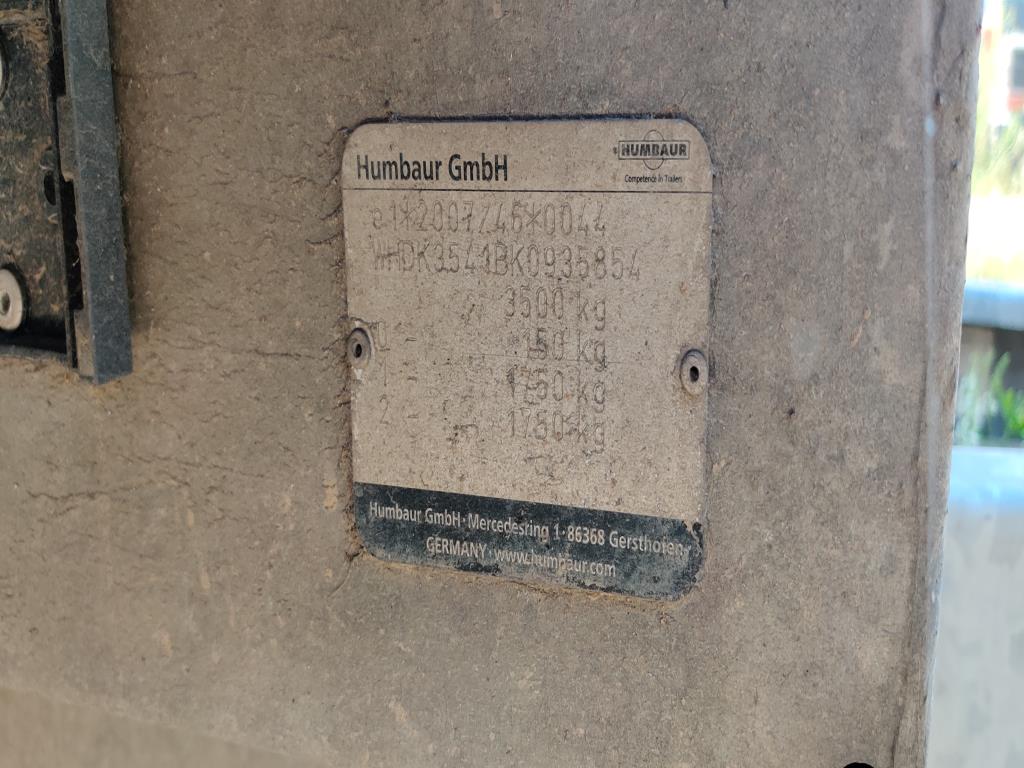 Sodobna, dobro vzdrževana gradbena vozila in vozila za gradbišča ter druga mehanska oprema iz sektorja gradbeništva.-8