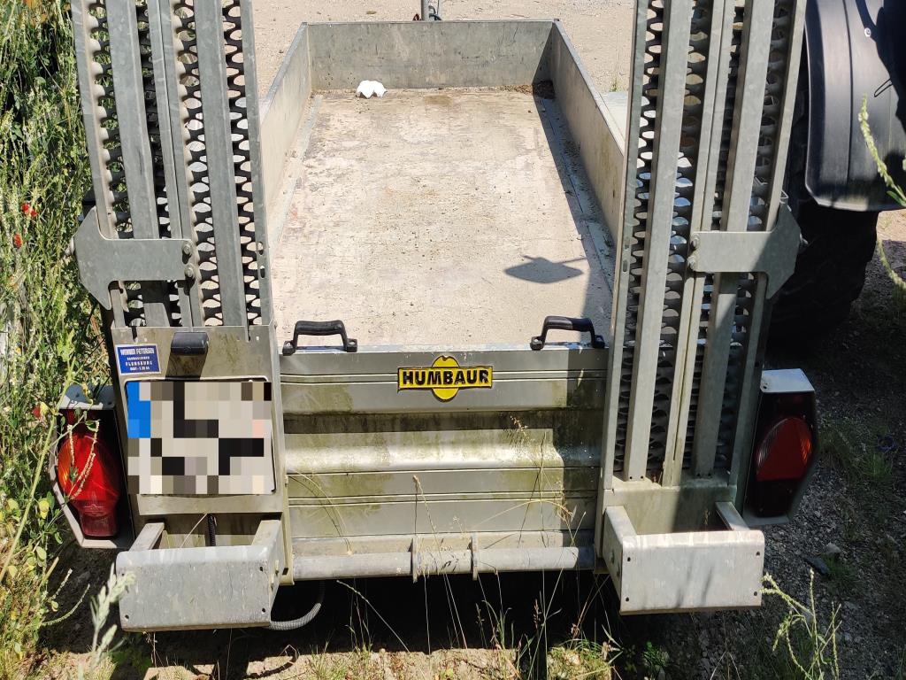 Nowoczesne, dobrze utrzymane pojazdy budowlane i budowlane oraz inny sprzęt mechaniczny z sektora inżynierii lądowej i wodnej.-4