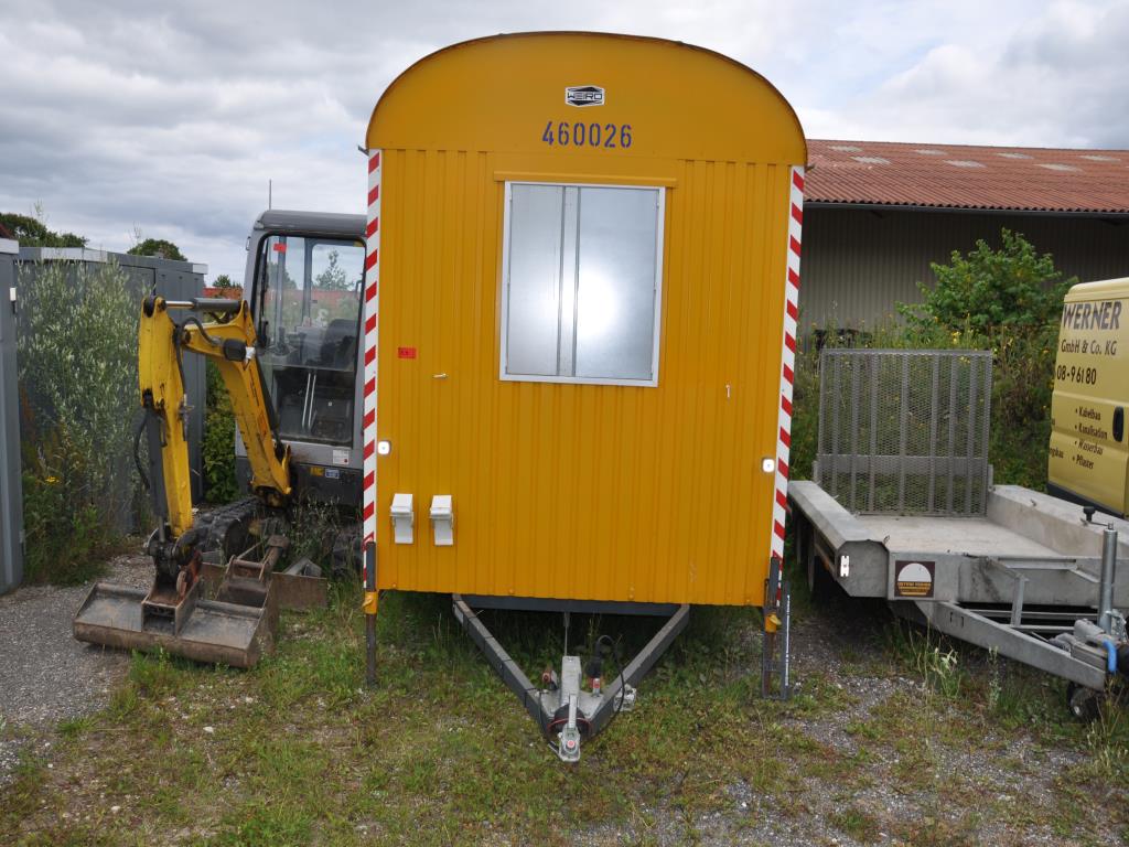 Moderne, gepflegte Bau- und Baustellenfahrzeuge sowie weitere maschinelle Ausstattung aus dem Tiefbau-2