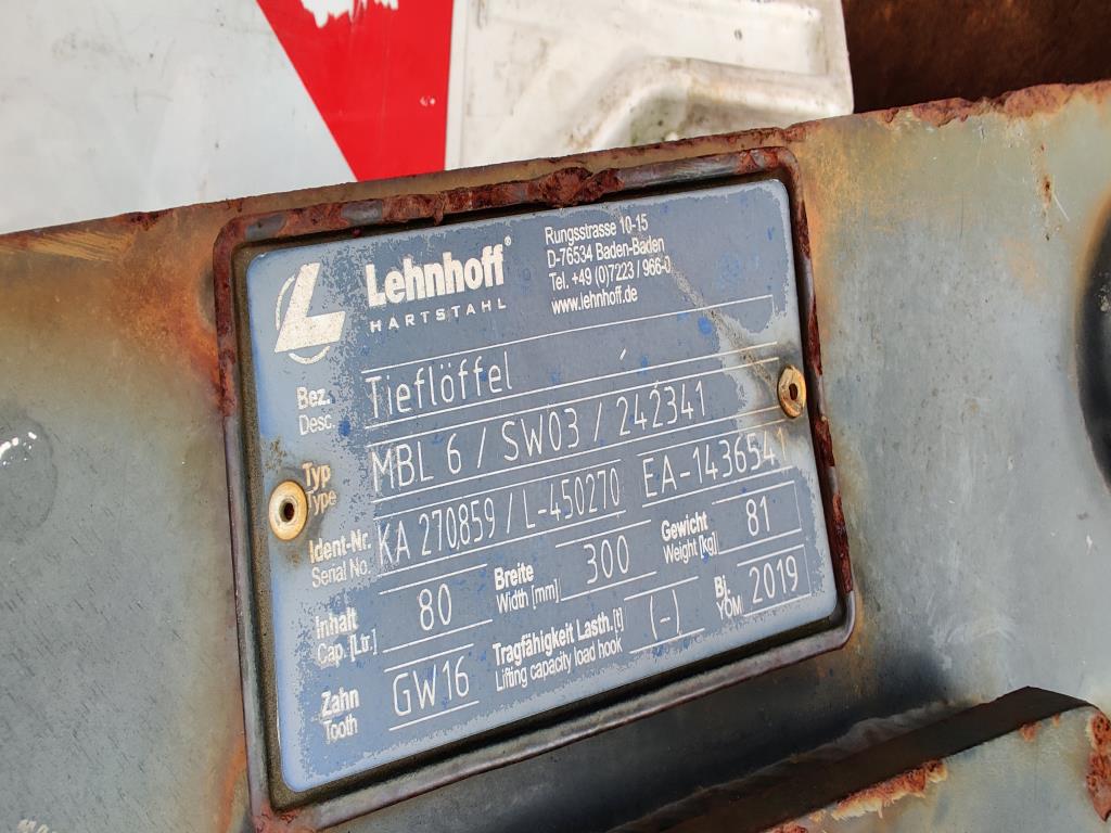 Moderne, gepflegte Bau- und Baustellenfahrzeuge sowie weitere maschinelle Ausstattung aus dem Tiefbau-11