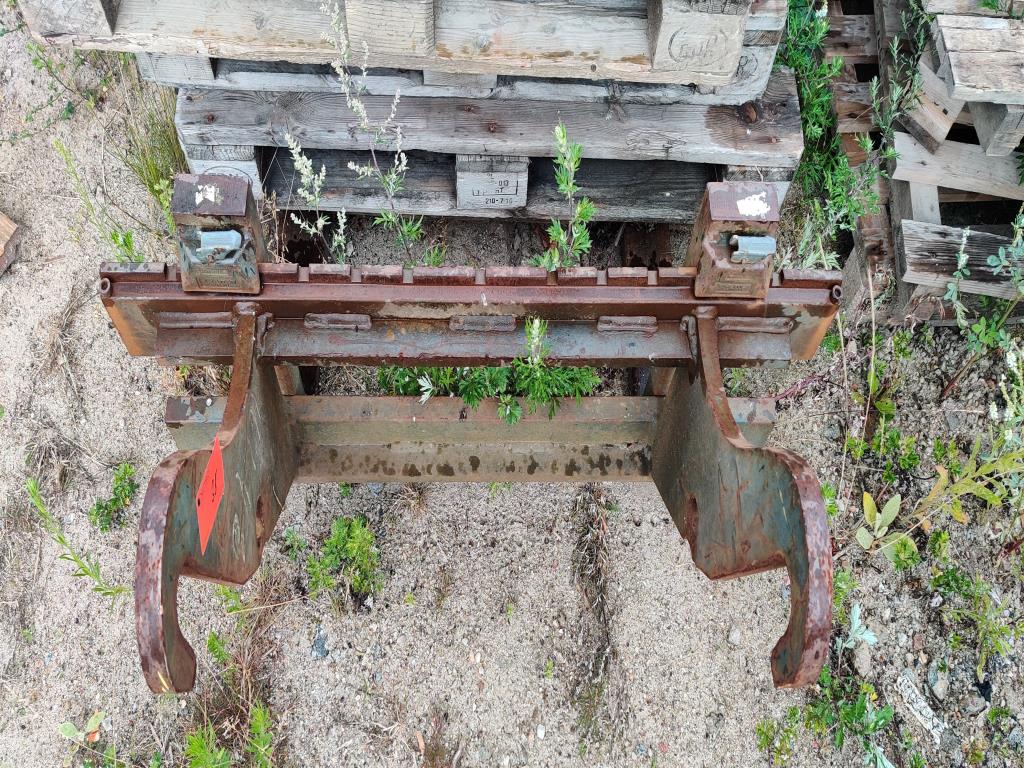 Moderne, gepflegte Bau- und Baustellenfahrzeuge sowie weitere maschinelle Ausstattung aus dem Tiefbau-1