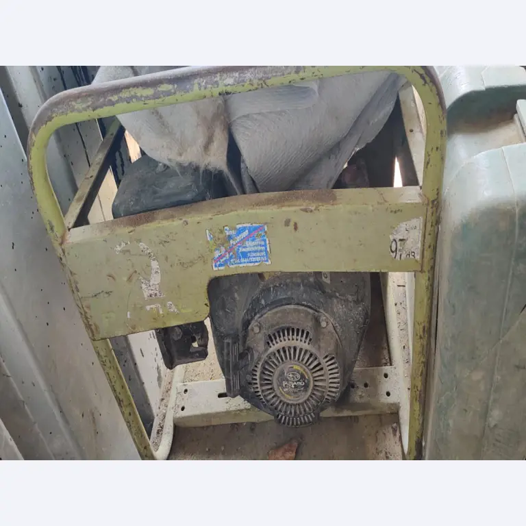 Nowoczesne, dobrze utrzymane pojazdy budowlane i budowlane oraz inny sprzęt mechaniczny z sektora inżynierii lądowej i wodnej.-2