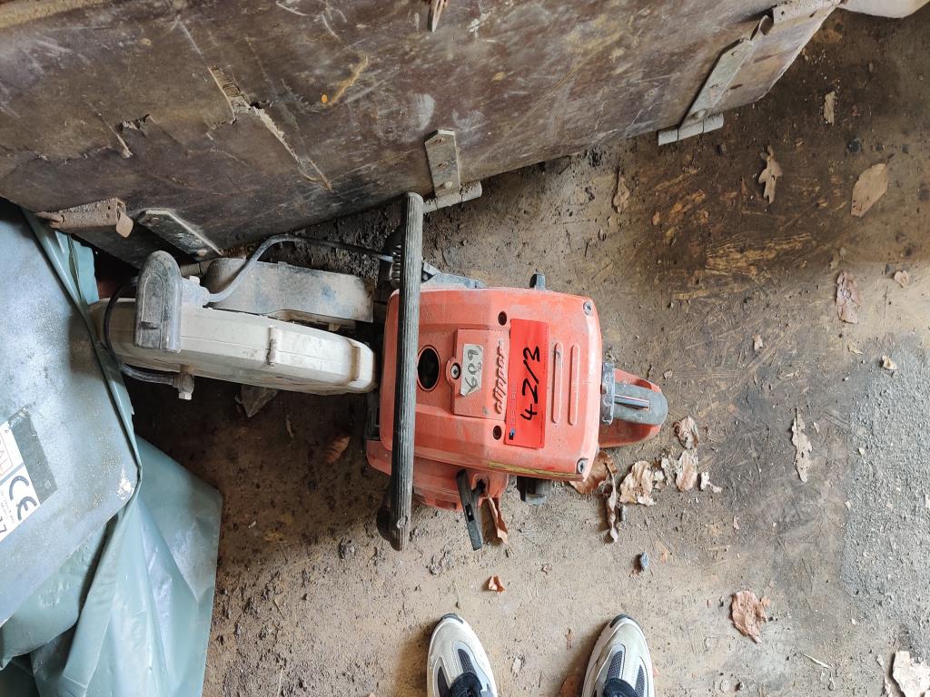 Moderne, gepflegte Bau- und Baustellenfahrzeuge sowie weitere maschinelle Ausstattung aus dem Tiefbau-4