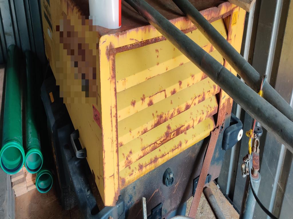 Moderne, gepflegte Bau- und Baustellenfahrzeuge sowie weitere maschinelle Ausstattung aus dem Tiefbau-1