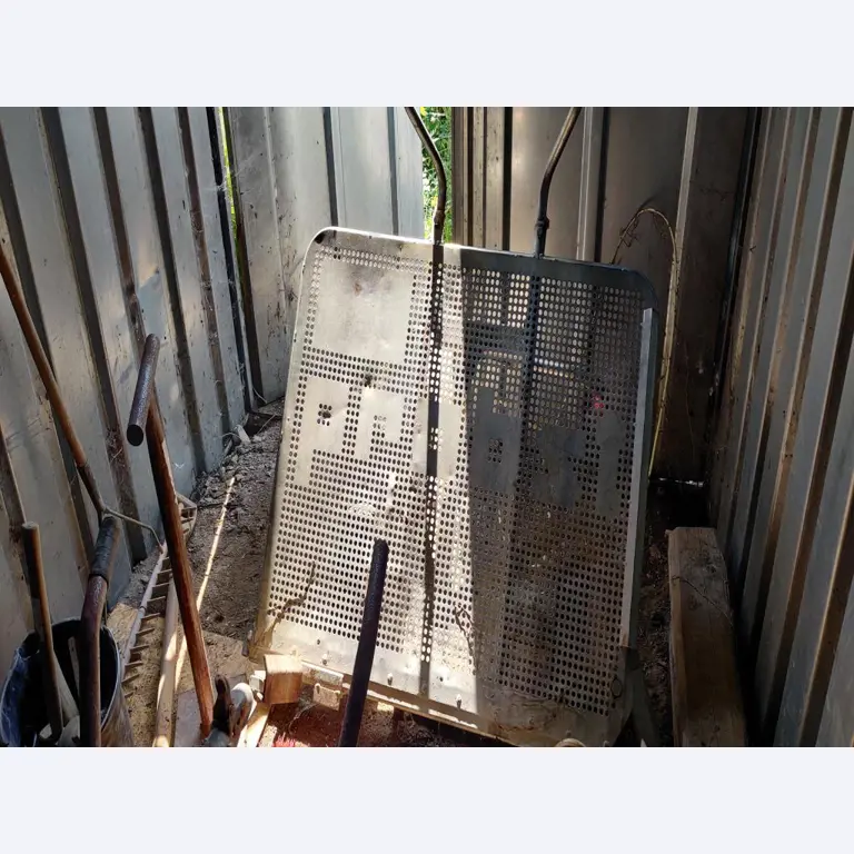 Moderne, gepflegte Bau- und Baustellenfahrzeuge sowie weitere maschinelle Ausstattung aus dem Tiefbau-4