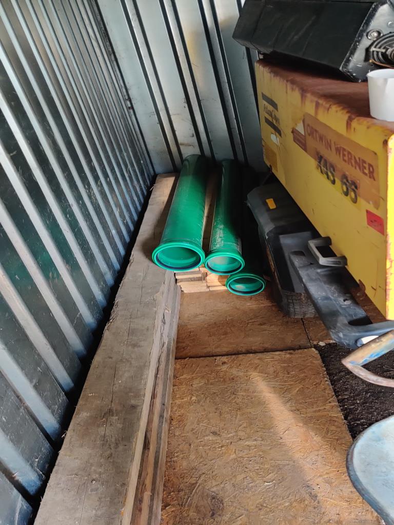 Nowoczesne, dobrze utrzymane pojazdy budowlane i budowlane oraz inny sprzęt mechaniczny z sektora inżynierii lądowej i wodnej.-5