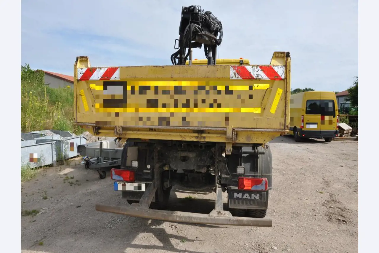 Moderne, gepflegte Bau- und Baustellenfahrzeuge sowie weitere maschinelle Ausstattung aus dem Tiefbau-13