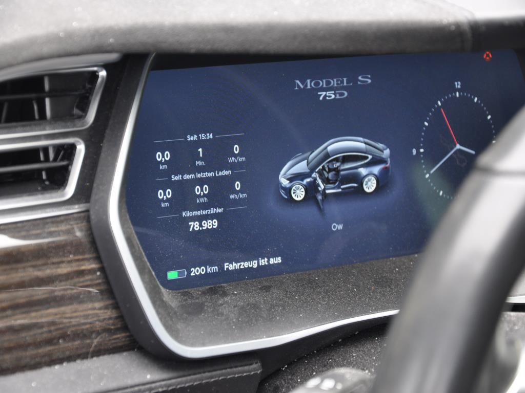 Sodobna, dobro vzdrževana gradbena vozila in vozila za gradbišča ter druga mehanska oprema iz sektorja gradbeništva.-13