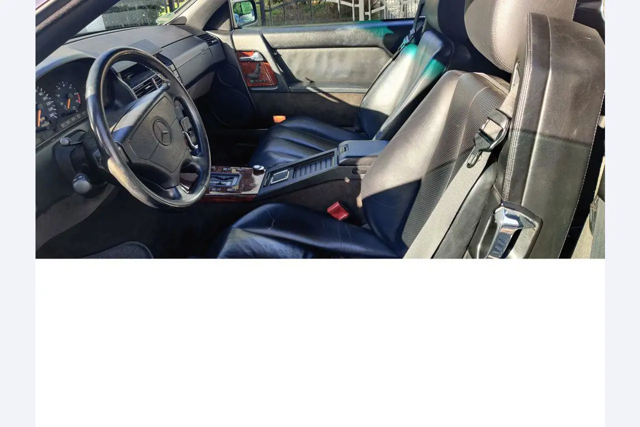 Vehículos de obra y construcción modernos y bien mantenidos y otros equipos mecánicos del sector de la ingeniería civil-14