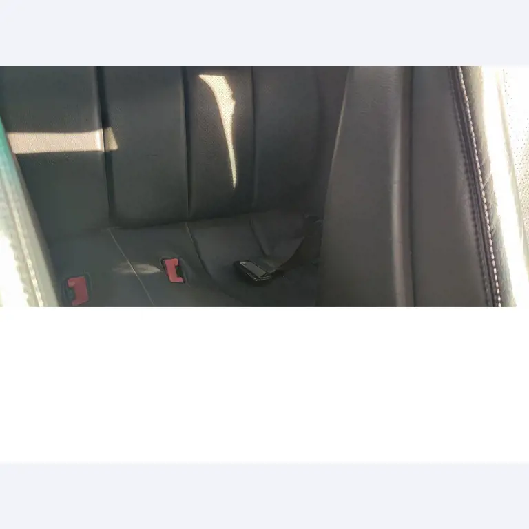 Vehículos de obra y construcción modernos y bien mantenidos y otros equipos mecánicos del sector de la ingeniería civil-19