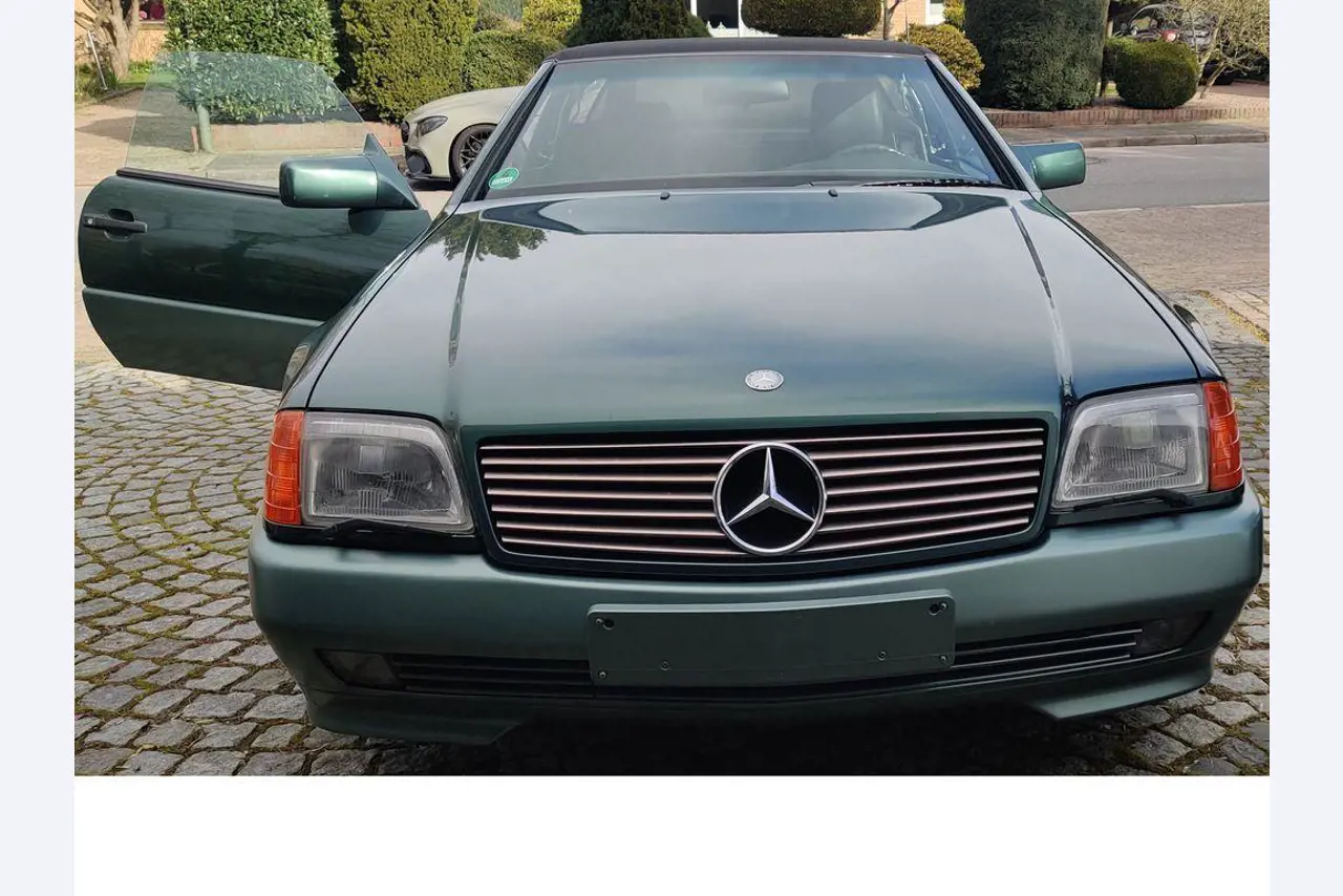 Vehículos de obra y construcción modernos y bien mantenidos y otros equipos mecánicos del sector de la ingeniería civil-30