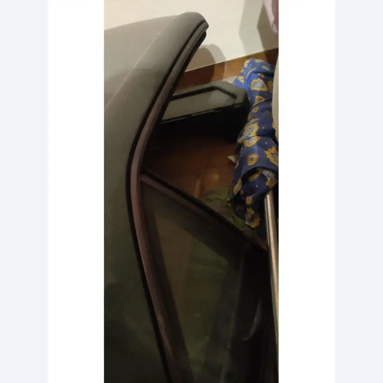 Vehículos de obra y construcción modernos y bien mantenidos y otros equipos mecánicos del sector de la ingeniería civil-34