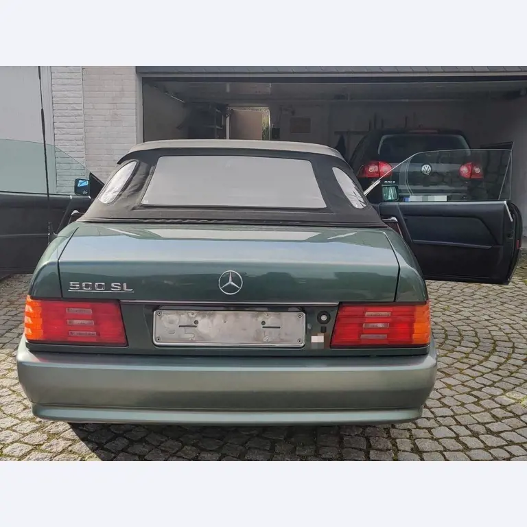 Vehículos de obra y construcción modernos y bien mantenidos y otros equipos mecánicos del sector de la ingeniería civil-36