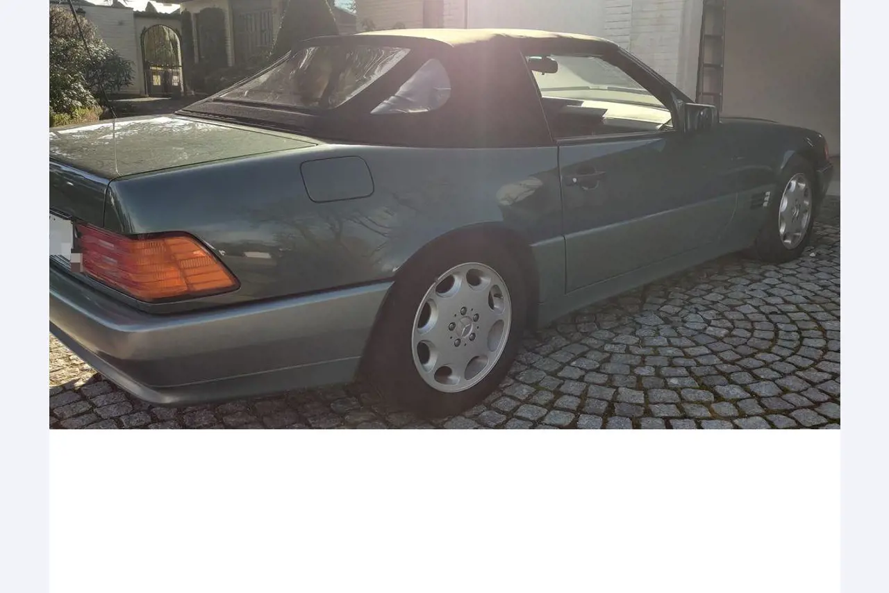 Vehículos de obra y construcción modernos y bien mantenidos y otros equipos mecánicos del sector de la ingeniería civil-5