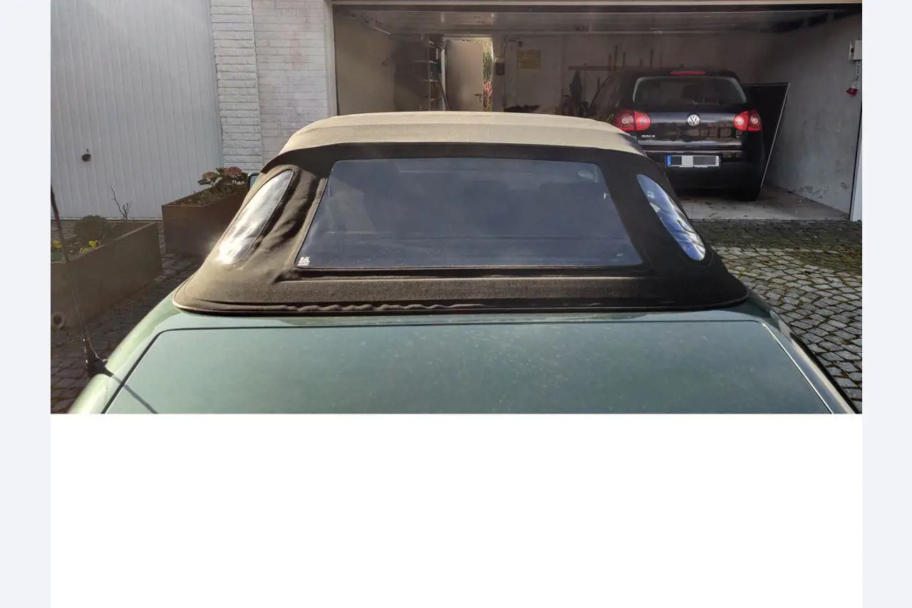 Vehículos de obra y construcción modernos y bien mantenidos y otros equipos mecánicos del sector de la ingeniería civil-10