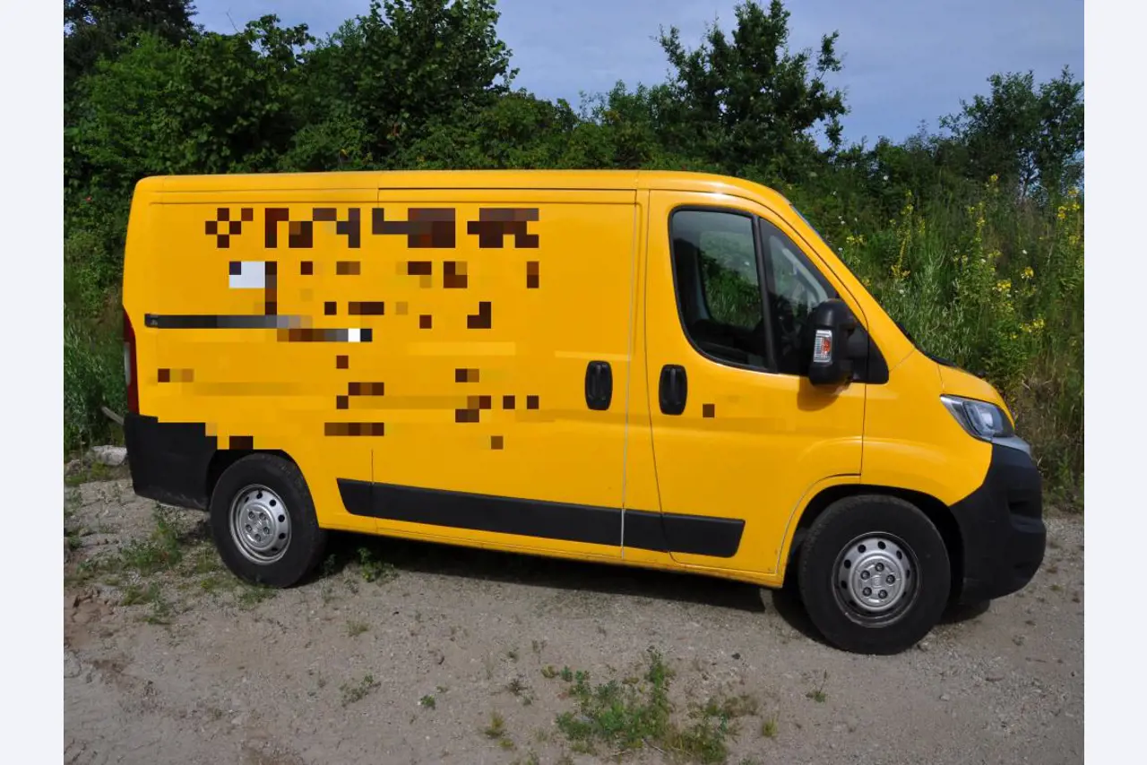 Sodobna, dobro vzdrževana gradbena vozila in vozila za gradbišča ter druga mehanska oprema iz sektorja gradbeništva.-5