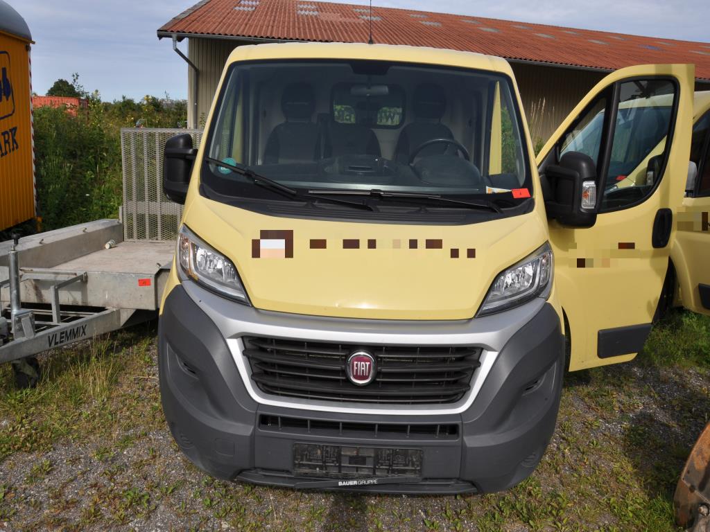 Sodobna, dobro vzdrževana gradbena vozila in vozila za gradbišča ter druga mehanska oprema iz sektorja gradbeništva.-8