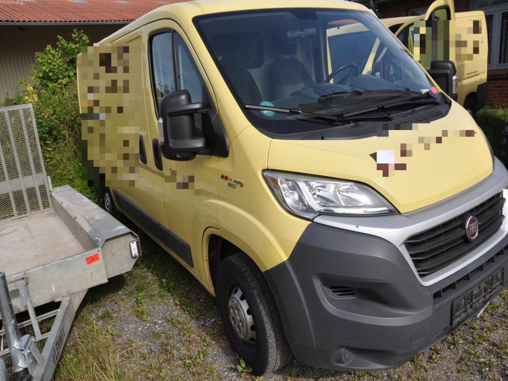 Sodobna, dobro vzdrževana gradbena vozila in vozila za gradbišča ter druga mehanska oprema iz sektorja gradbeništva.-9