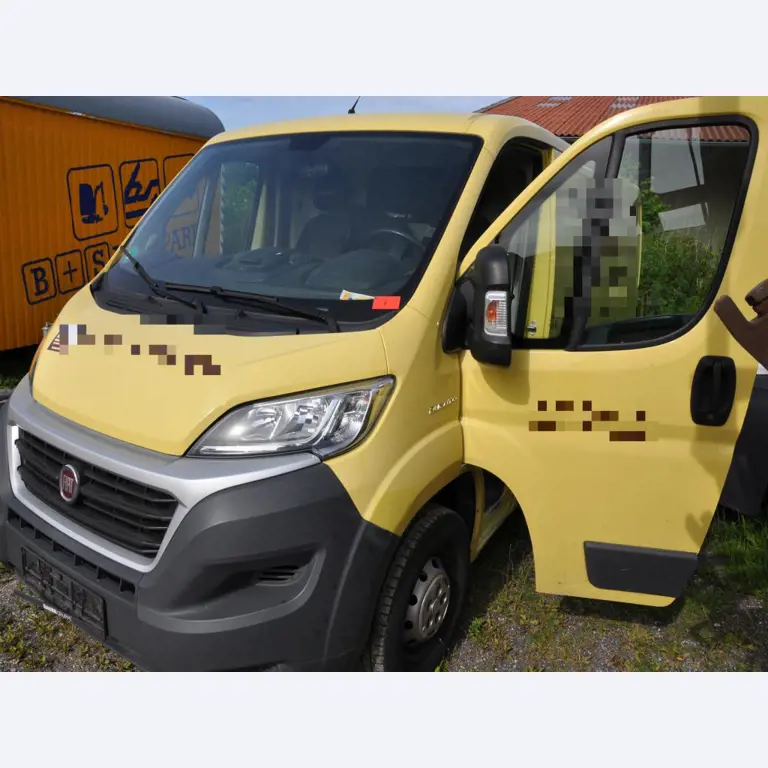 Moderne, gepflegte Bau- und Baustellenfahrzeuge sowie weitere maschinelle Ausstattung aus dem Tiefbau-10