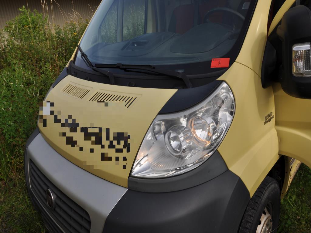 Moderne, gepflegte Bau- und Baustellenfahrzeuge sowie weitere maschinelle Ausstattung aus dem Tiefbau-9