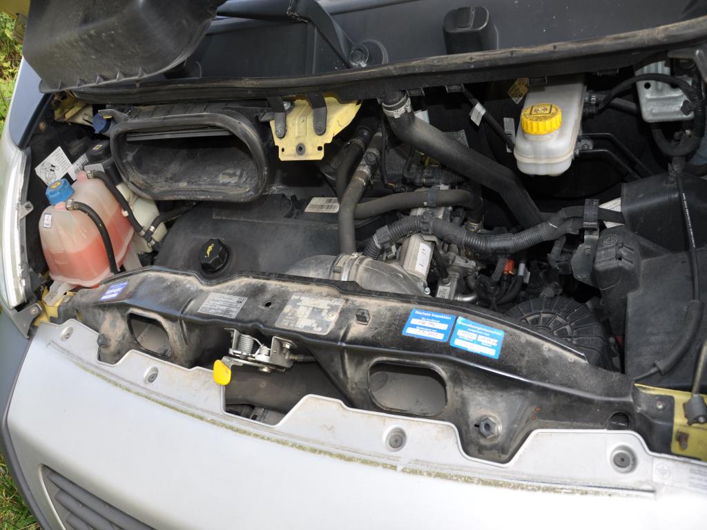 Moderne, gepflegte Bau- und Baustellenfahrzeuge sowie weitere maschinelle Ausstattung aus dem Tiefbau-2