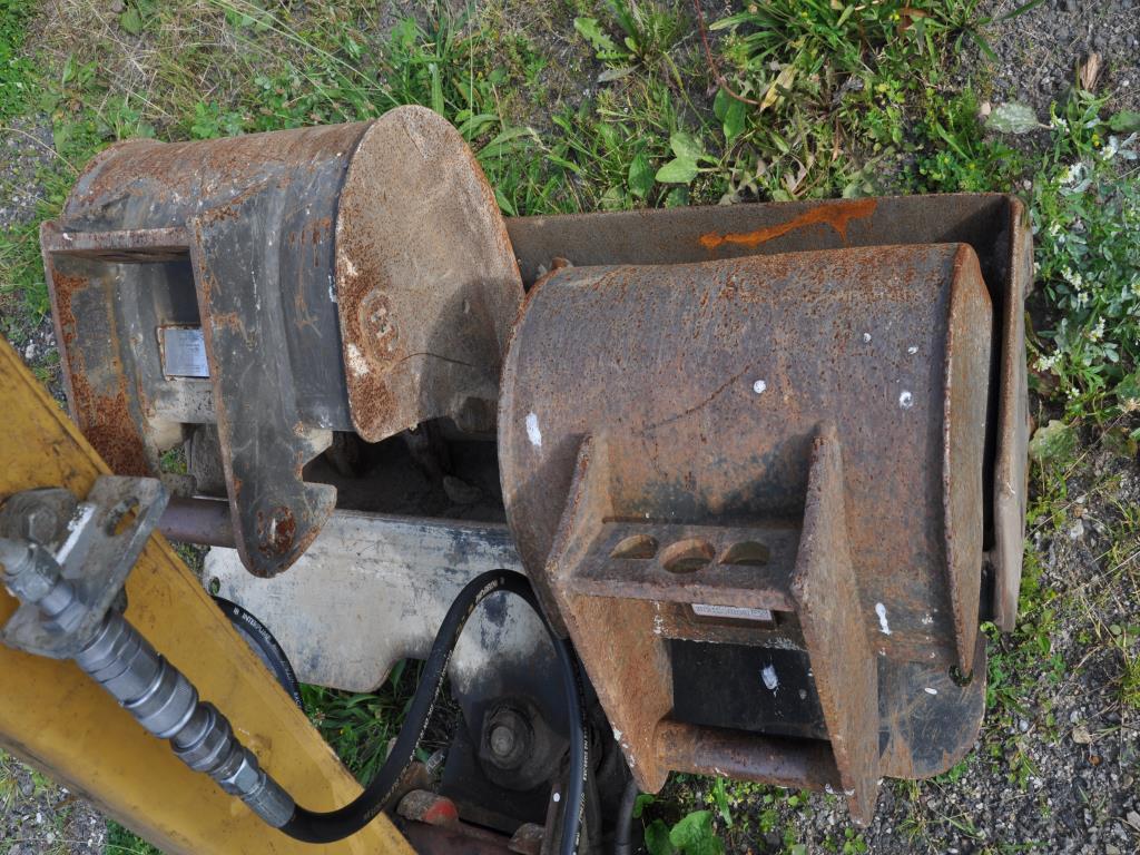 Nowoczesne, dobrze utrzymane pojazdy budowlane i budowlane oraz inny sprzęt mechaniczny z sektora inżynierii lądowej i wodnej.-4