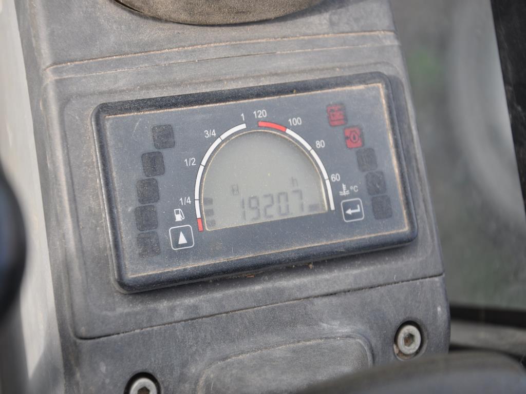 Nowoczesne, dobrze utrzymane pojazdy budowlane i budowlane oraz inny sprzęt mechaniczny z sektora inżynierii lądowej i wodnej.-9