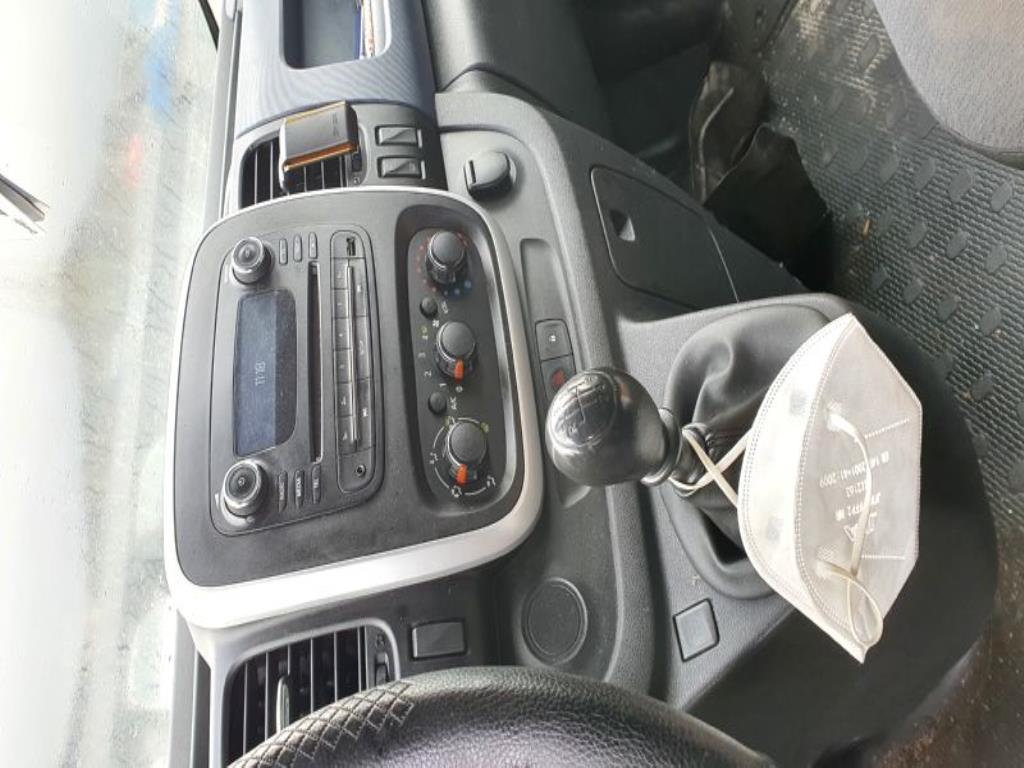 Transporter und Fahrzeuge-14