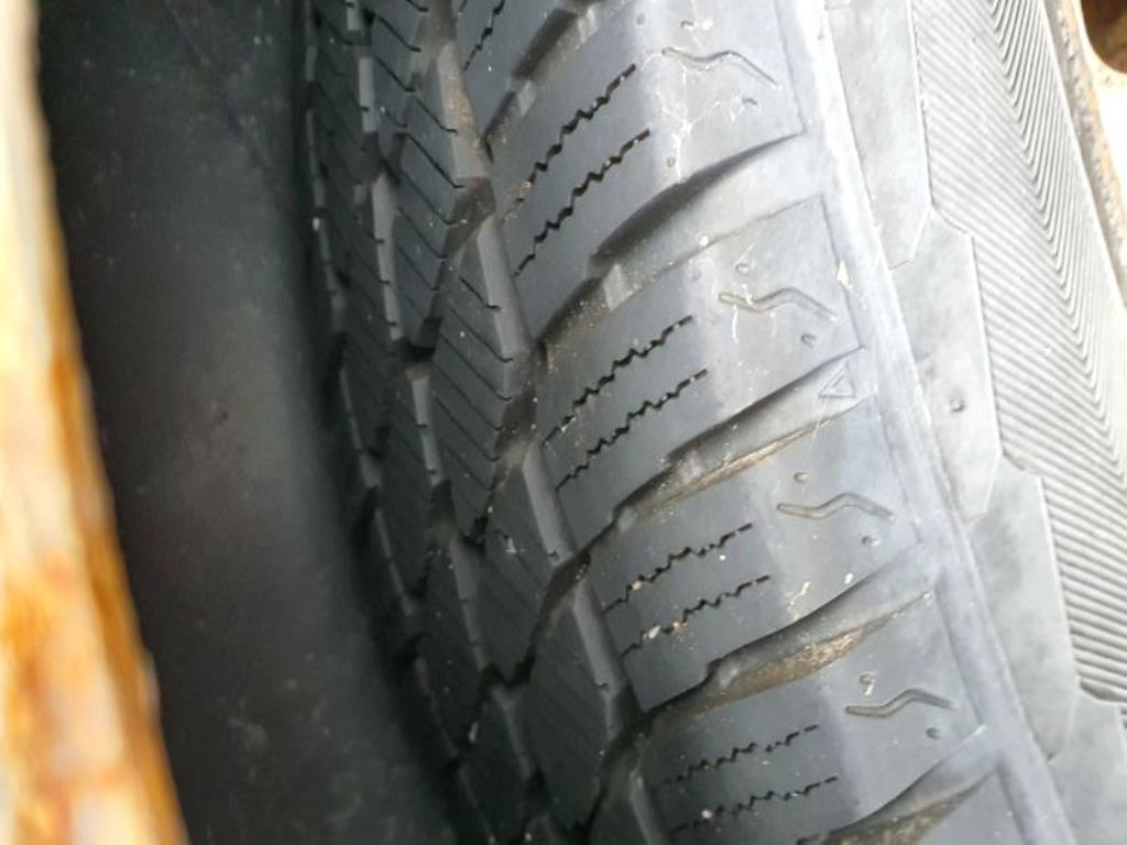 Transporter und Fahrzeuge-35