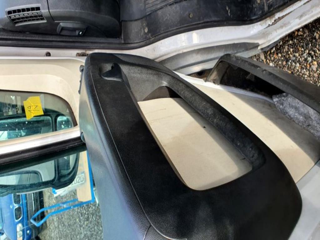 Véhicules de transport et véhicules-29