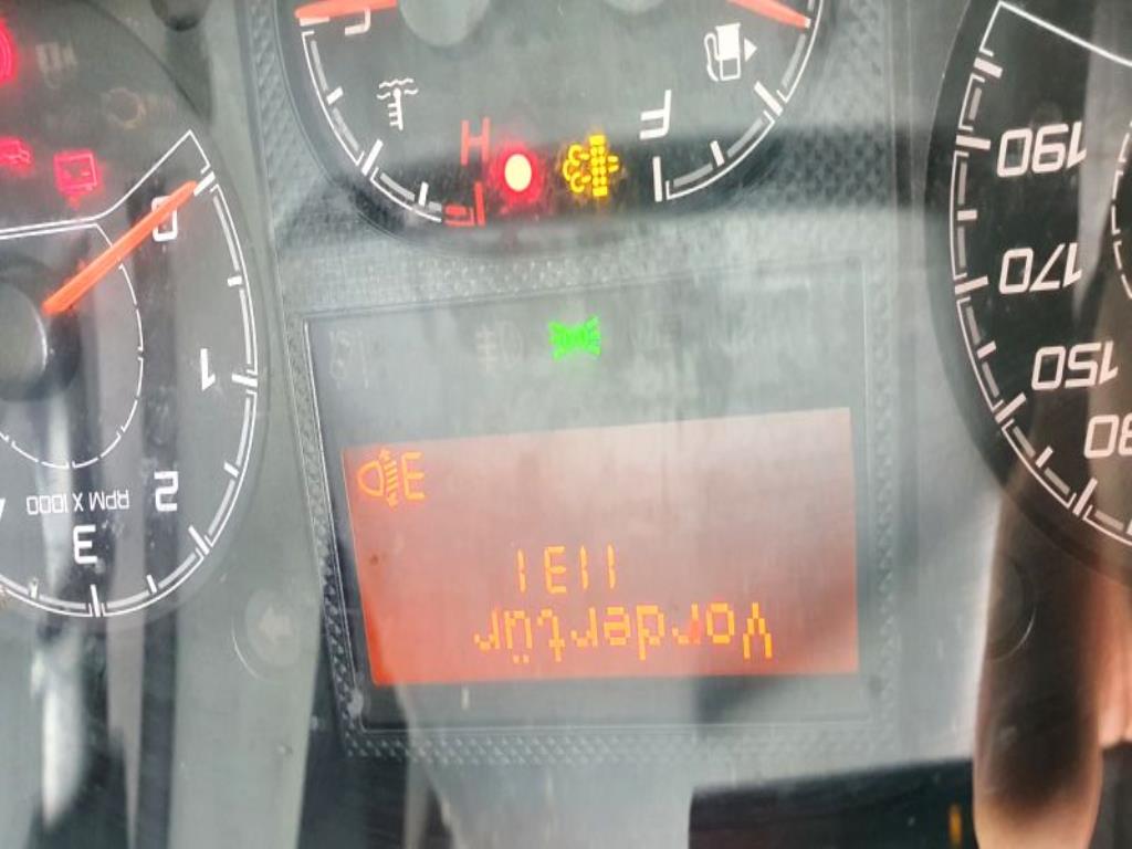 Véhicules de transport et véhicules-42