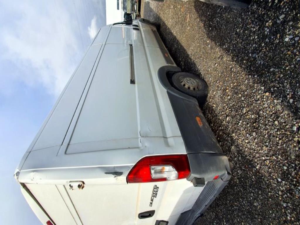 Véhicules de transport et véhicules-9