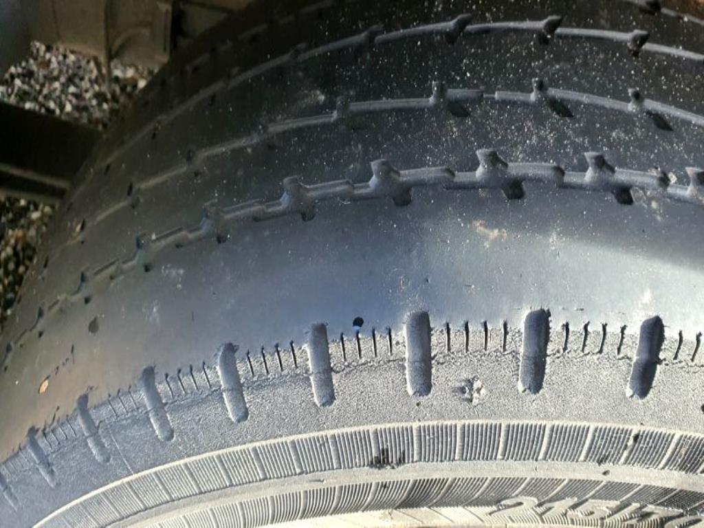 Transportadores e veículos-14