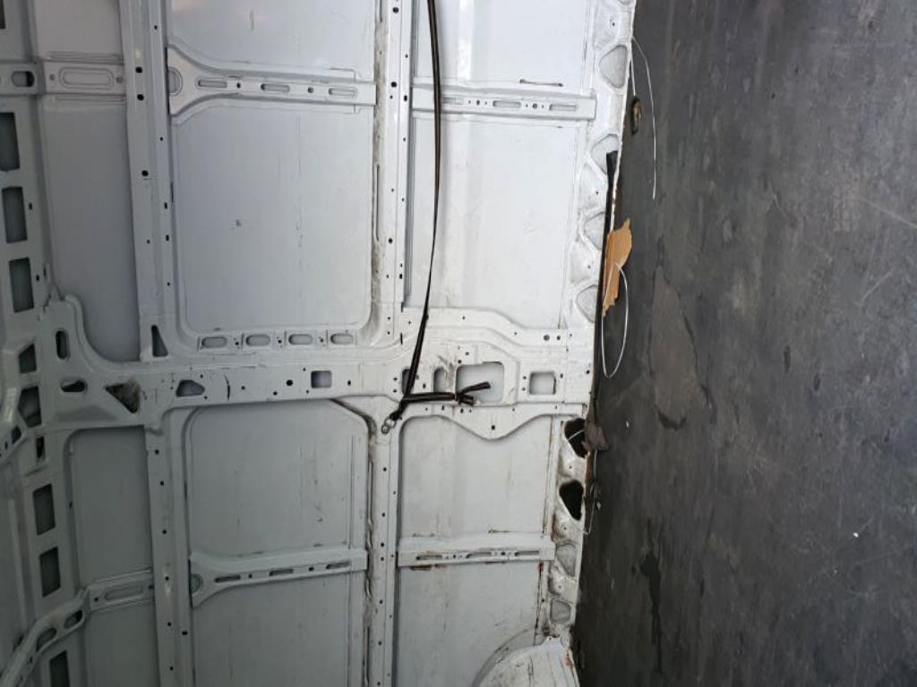 Transportadores e veículos-35