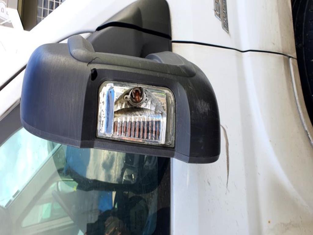 Transportadores e veículos-41