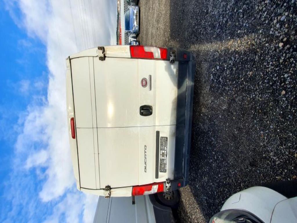 Transportadores e veículos-8